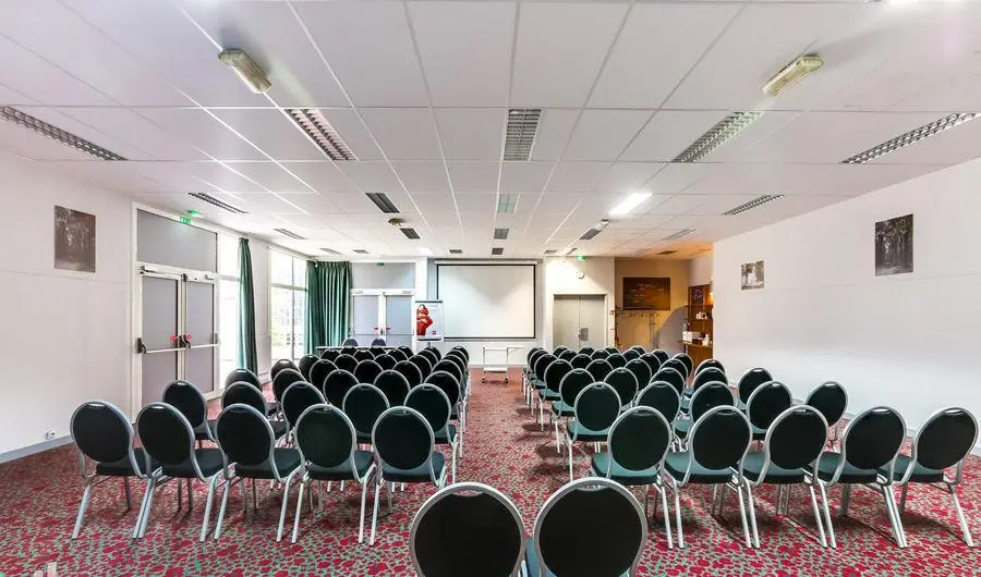 Ibis Paris Porte de Montreuil, Paris 20e