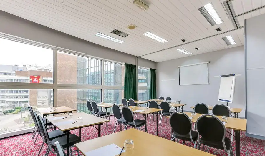 Ibis Paris Porte de Montreuil, hôtel, Paris 20e, jusqu'à 90 personnes — photo 2