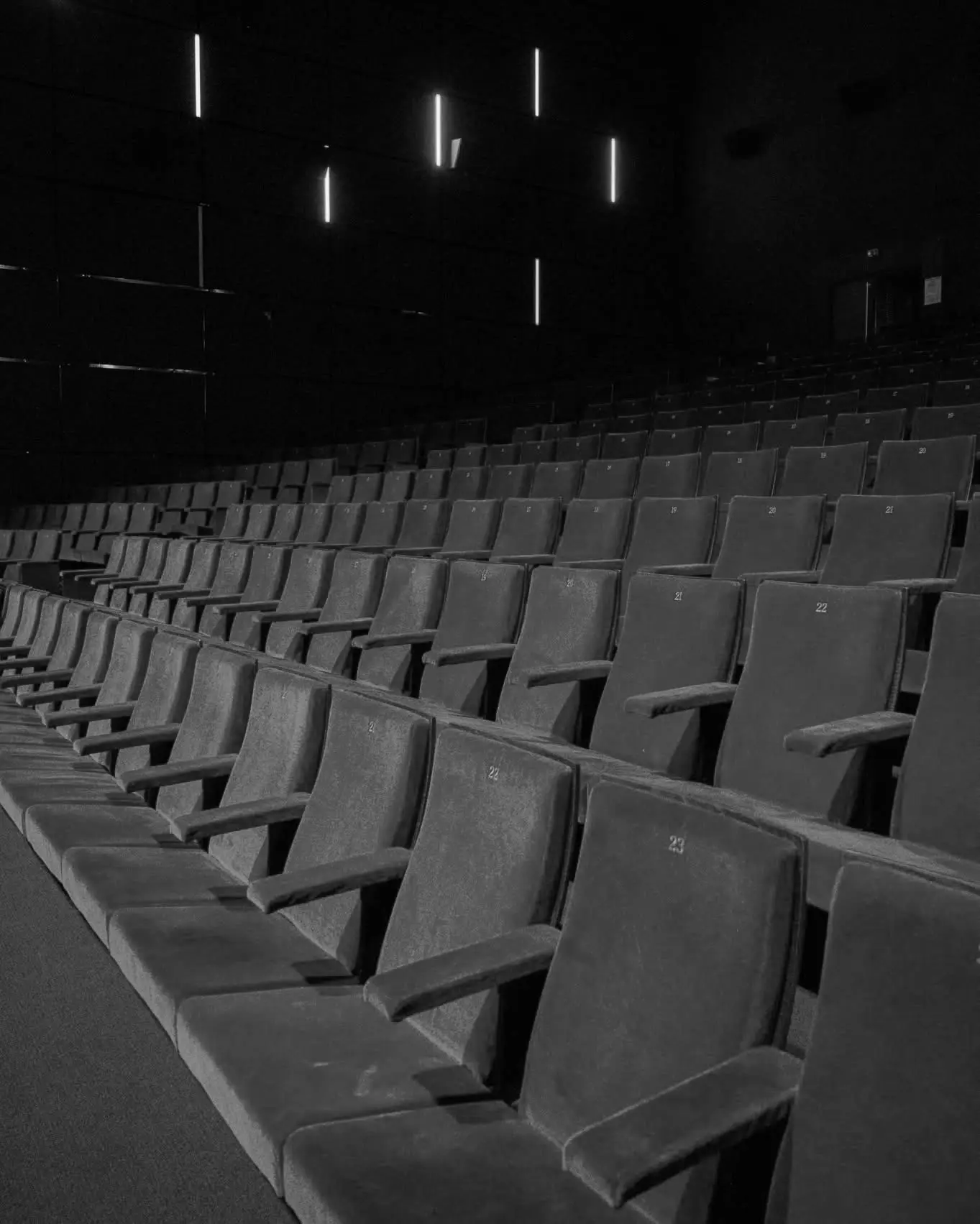 La Cité du Cinéma, lieu culturel, Aux portes de Paris, jusqu'à 2300 personnes — photo 4