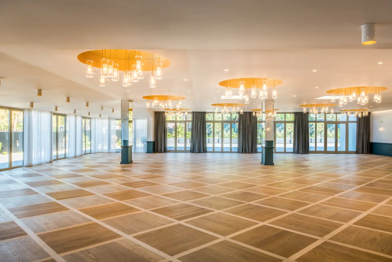 Pavillon Des Princes, Paris 16e