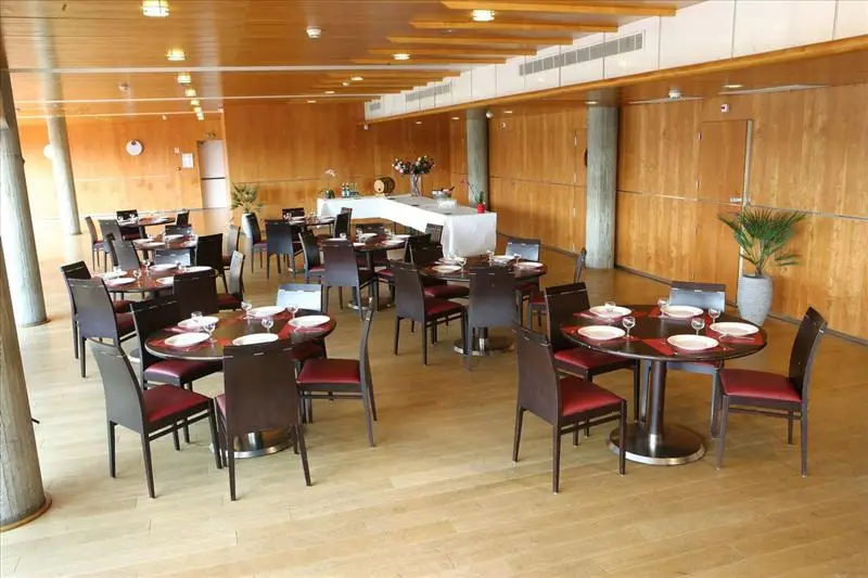 Stade Charléty, salle de réception, Paris 13e, jusqu'à 180 personnes — photo 5