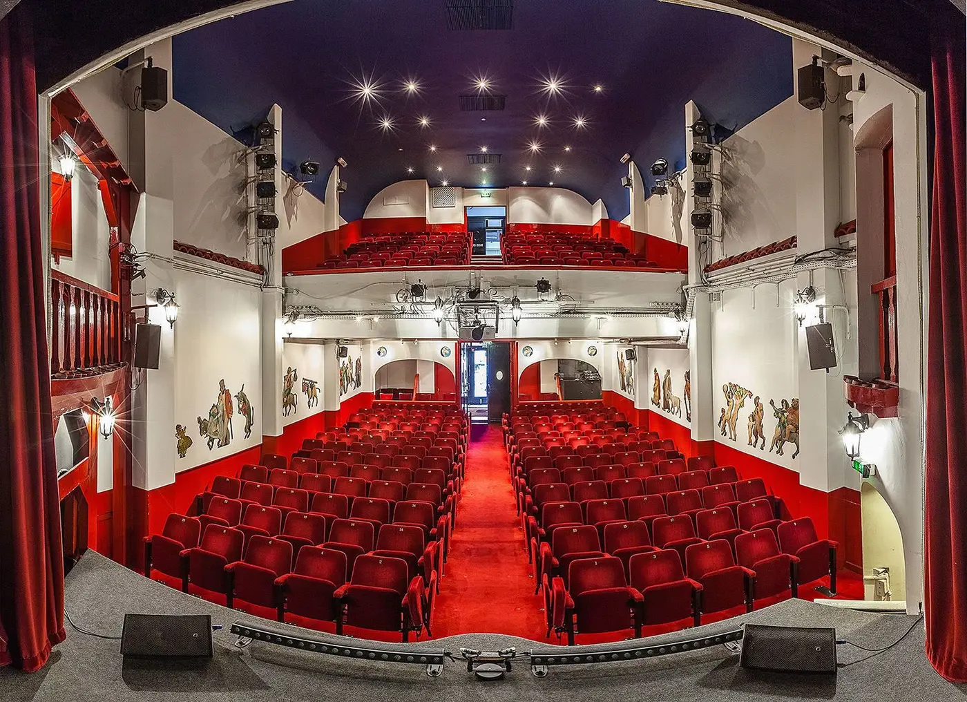 Théâtre des Deux Ânes, photo 2